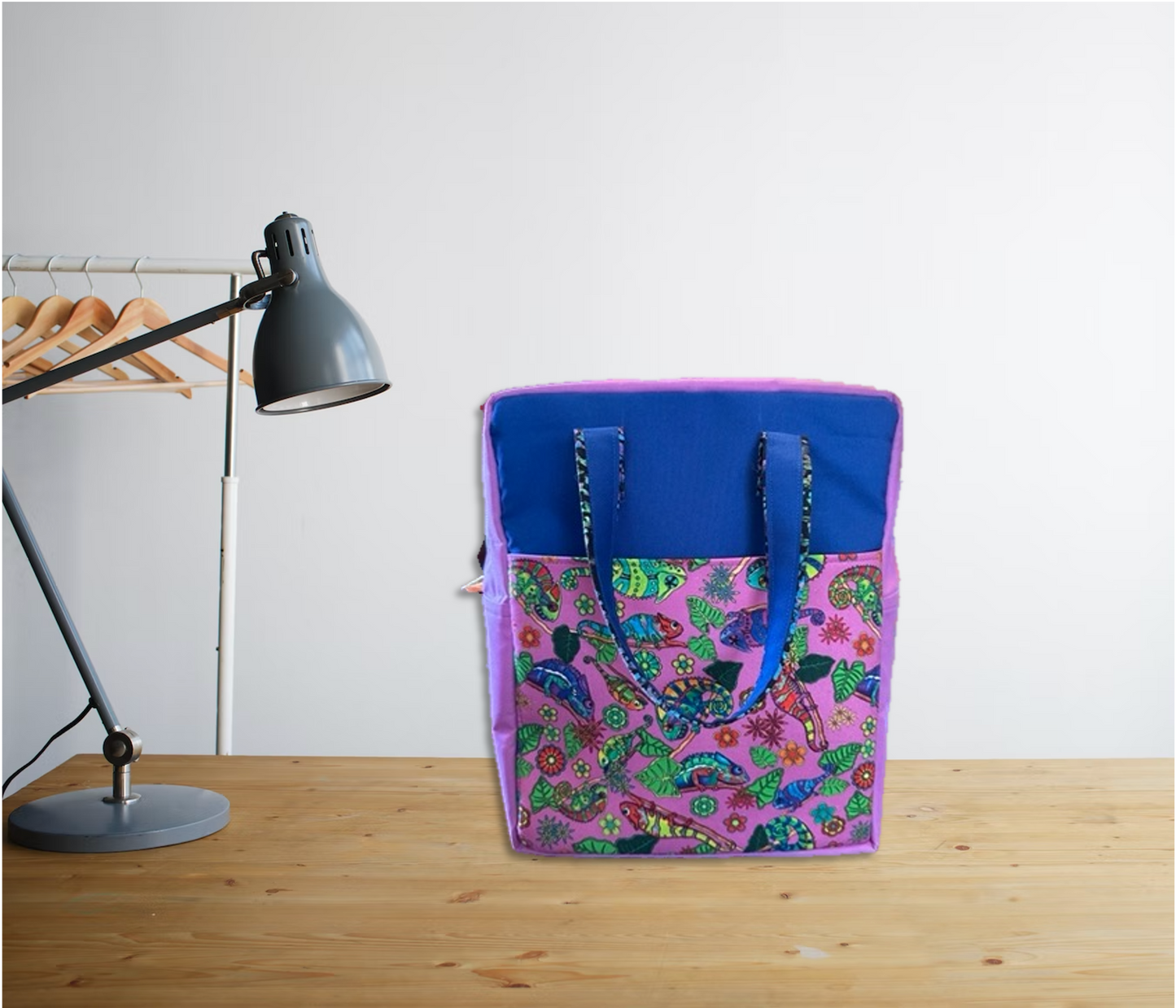 Chameleon Backpack in Pink