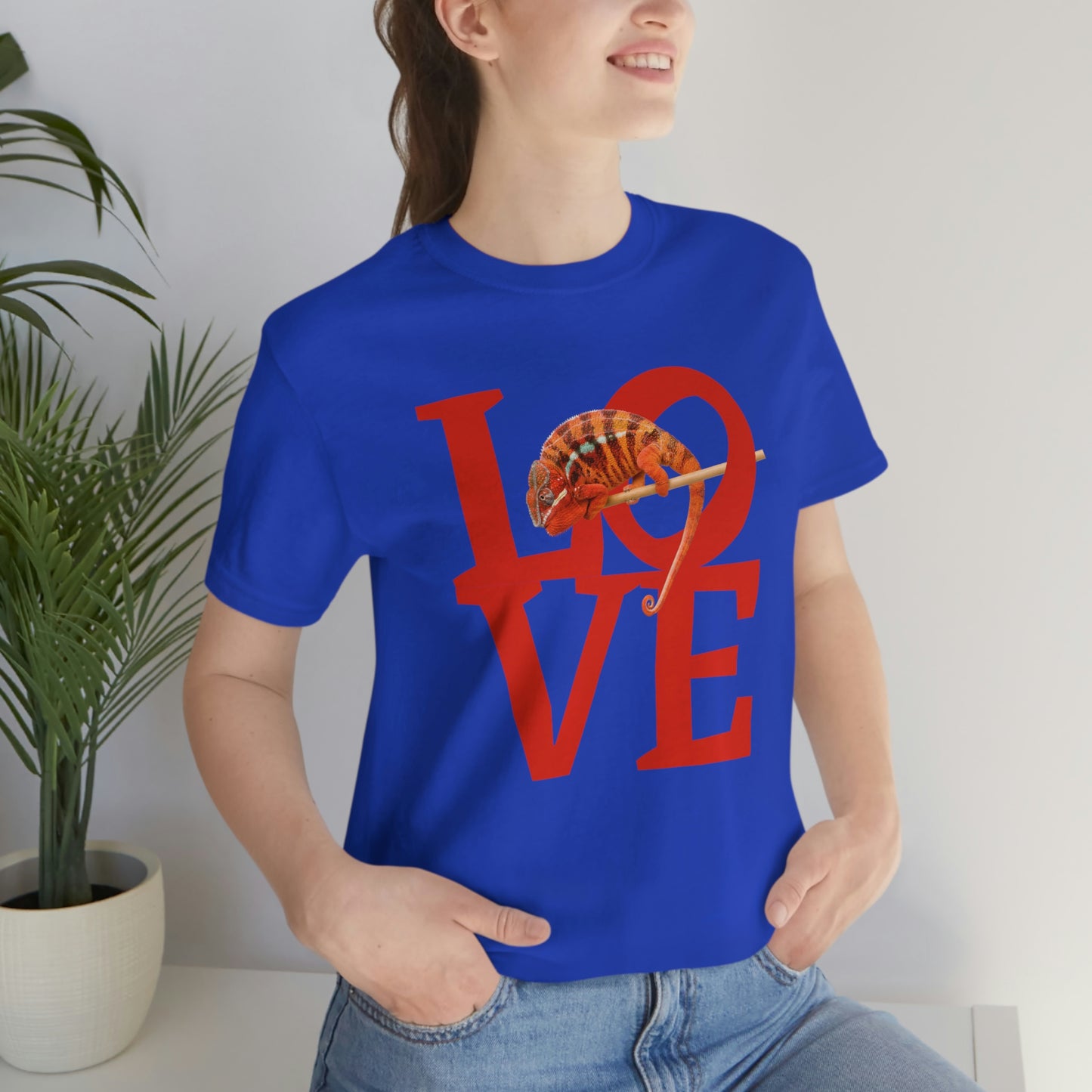 Panther Chameleon LOVE Unisex T-Shirt